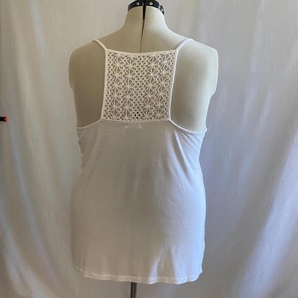 Old Navy white tank top with crochet back. Size xl. New without tags.